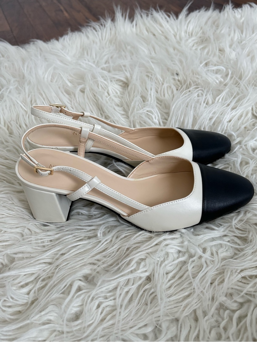 Nine West Black & White Cap Toe Block Heel Slingback Sandals Size 10